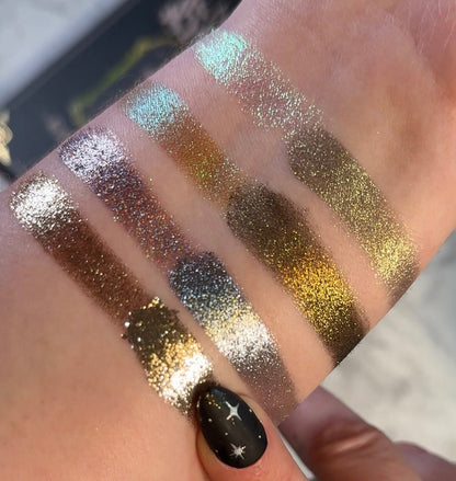 Timeless Relics Eyeshadow Palette