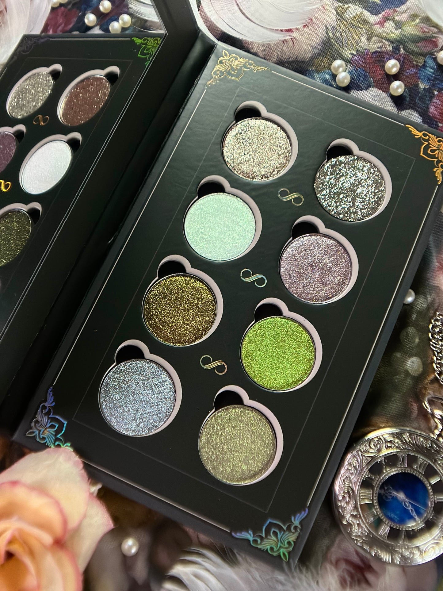 Timeless Relics Eyeshadow Palette